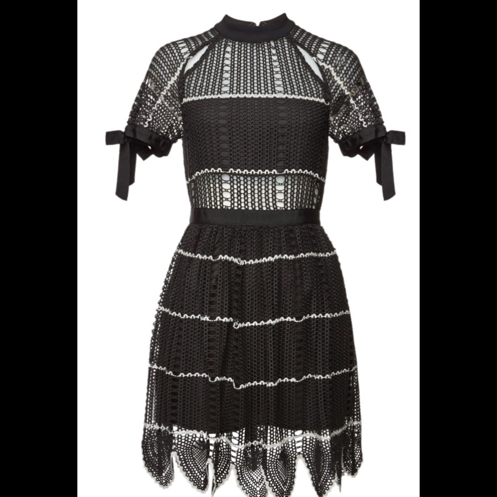 Self Portrait   scalloped hemmed A-line dress